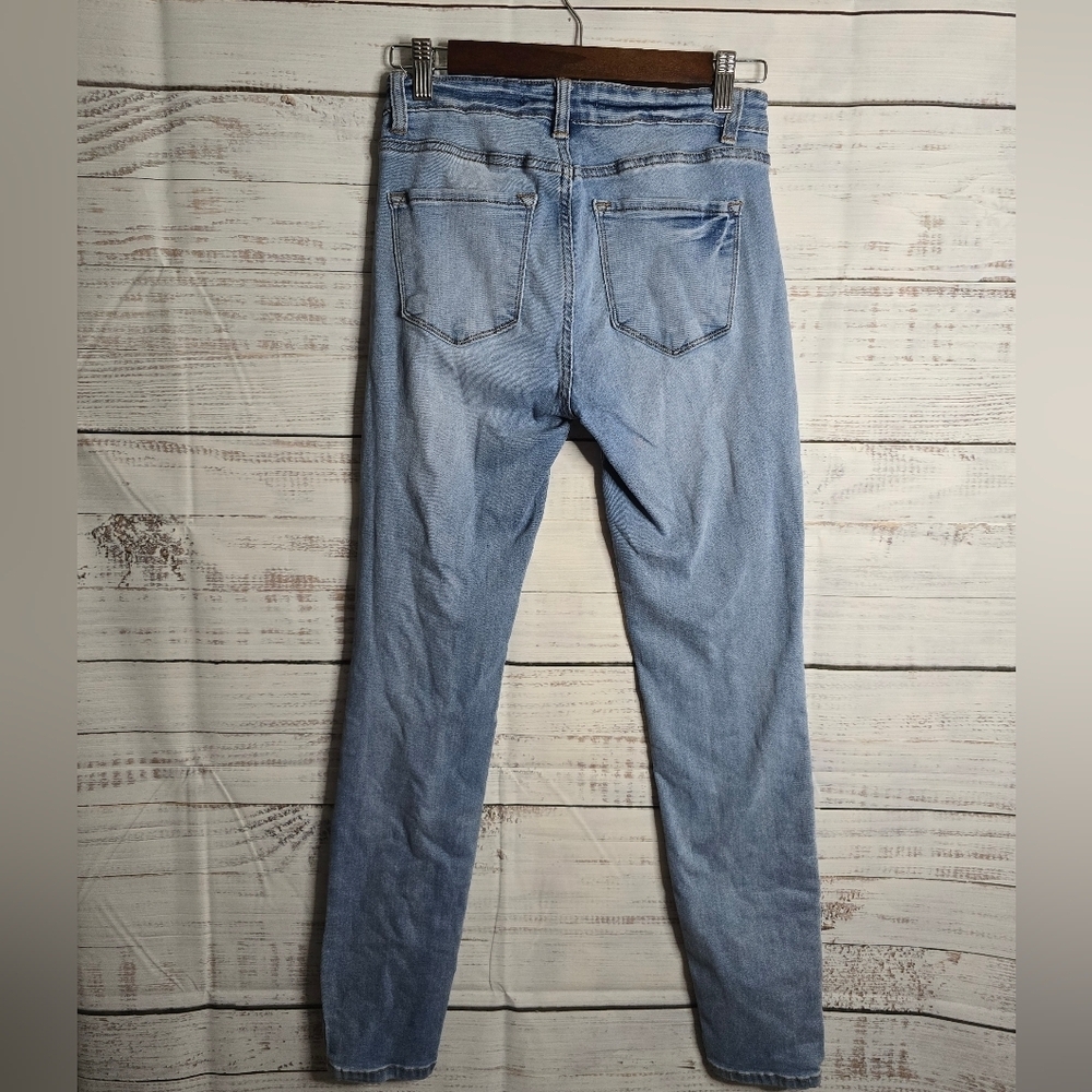 KanCan Women's Light Wash Skinny Jeans Size 5/26 - Picture 4 of 5